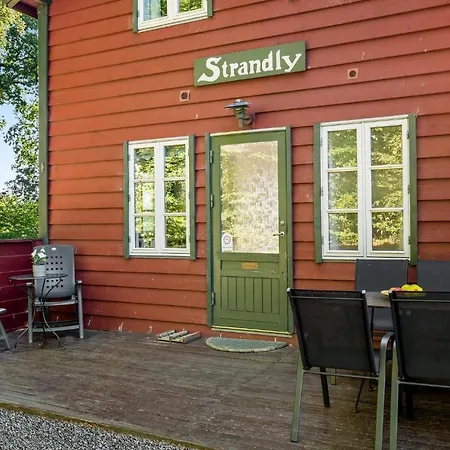 Strandly 하데르슬레우